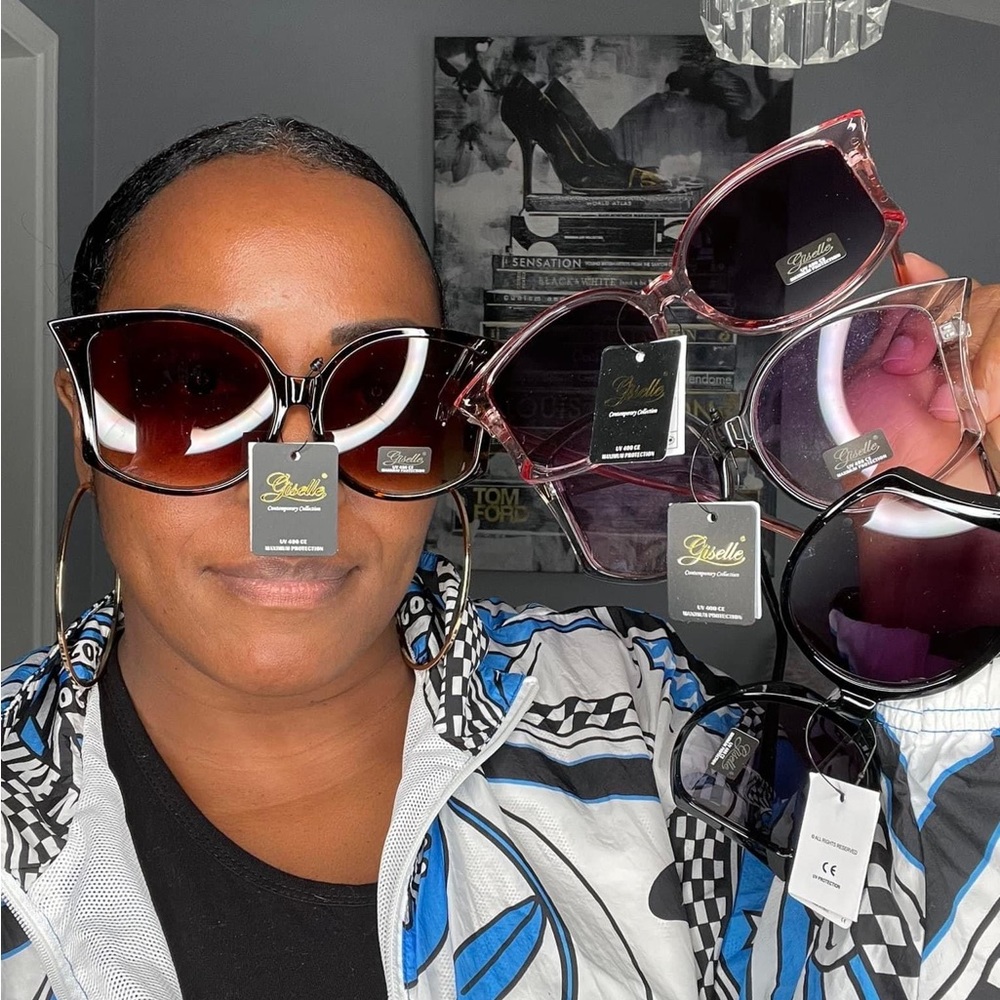 New sunglasses NWT